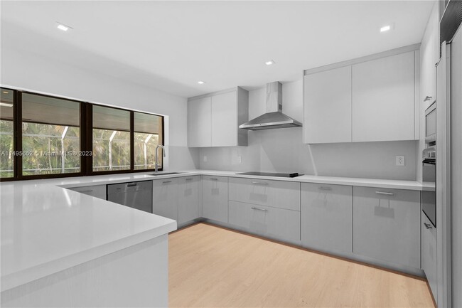 Building Photo - 5254 NW 94th Doral Pl