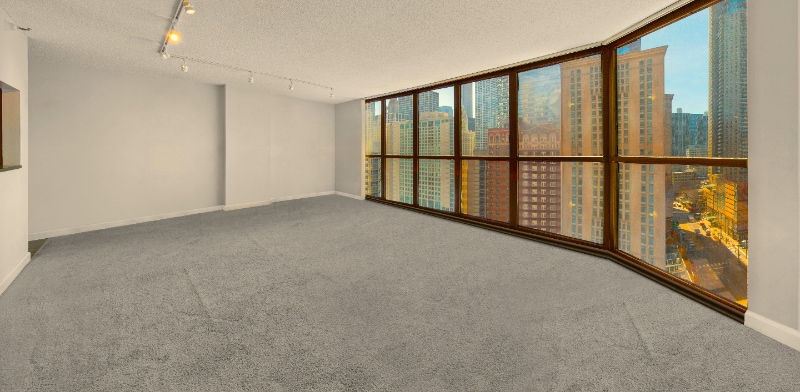 Building Photo - 10 E Ontario St