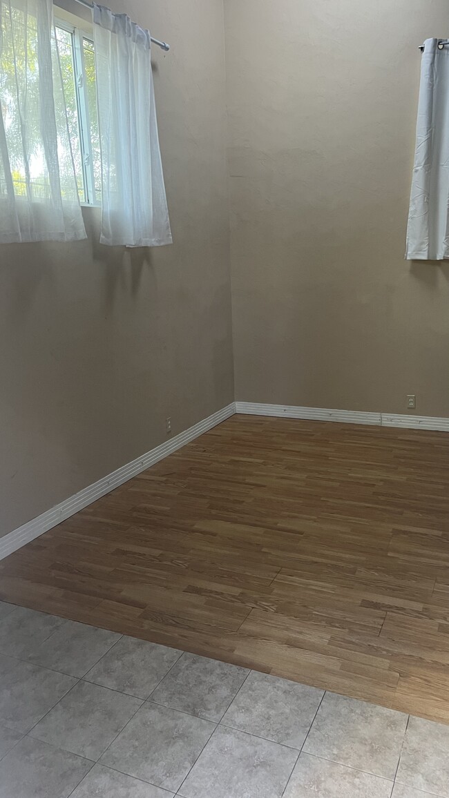 Living room - 1824 Shadow Knolls Pl