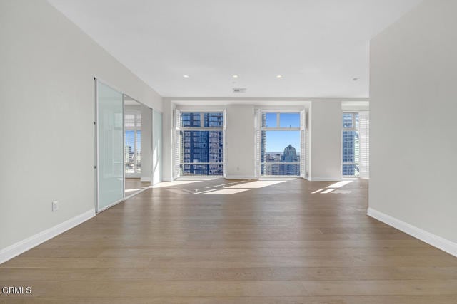 Building Photo - 801 S Grand Ave