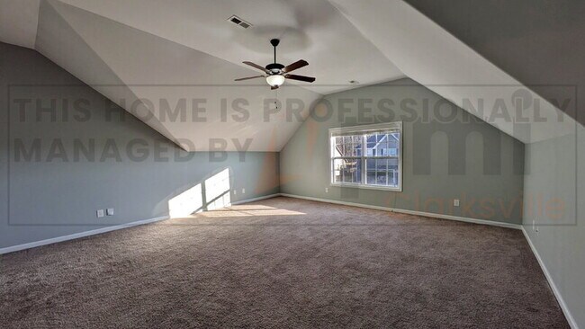 Building Photo - 717 Sleek Fox Dr