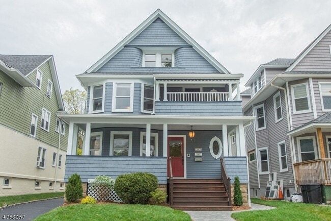 Building Photo - 34 N Willow St