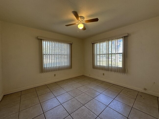 Building Photo - 501 Ridge Manor Dr