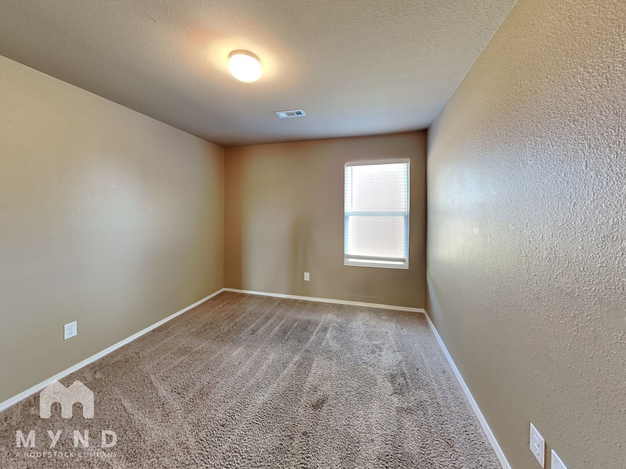 Building Photo - 12405 Solandra Cir