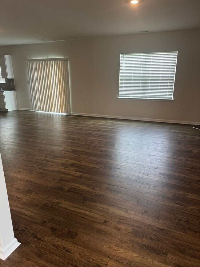 Building Photo - 434 Carolina Hemlock Dr