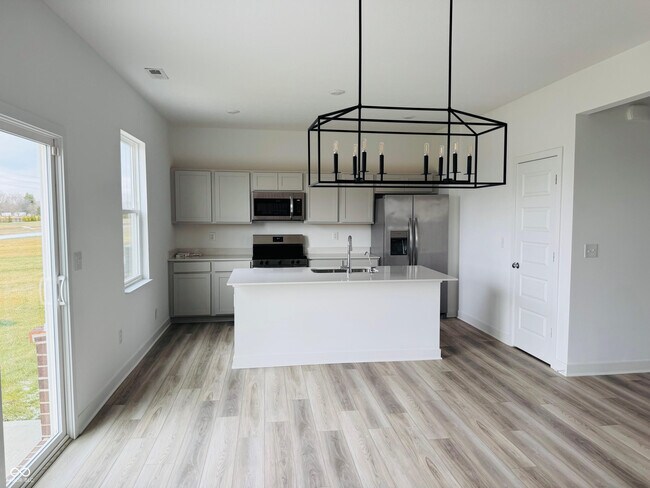 Building Photo - 18622 Walsh Wy