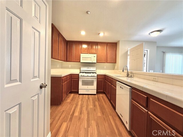 Building Photo - 15637 Lasselle St