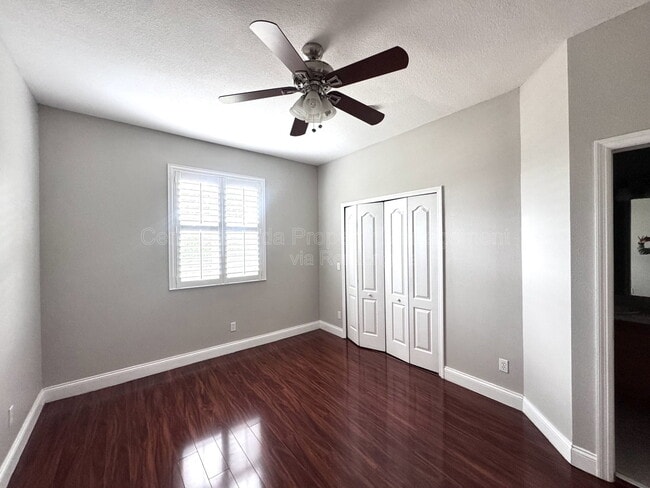 Building Photo - 3411 Wilshire Way Rd