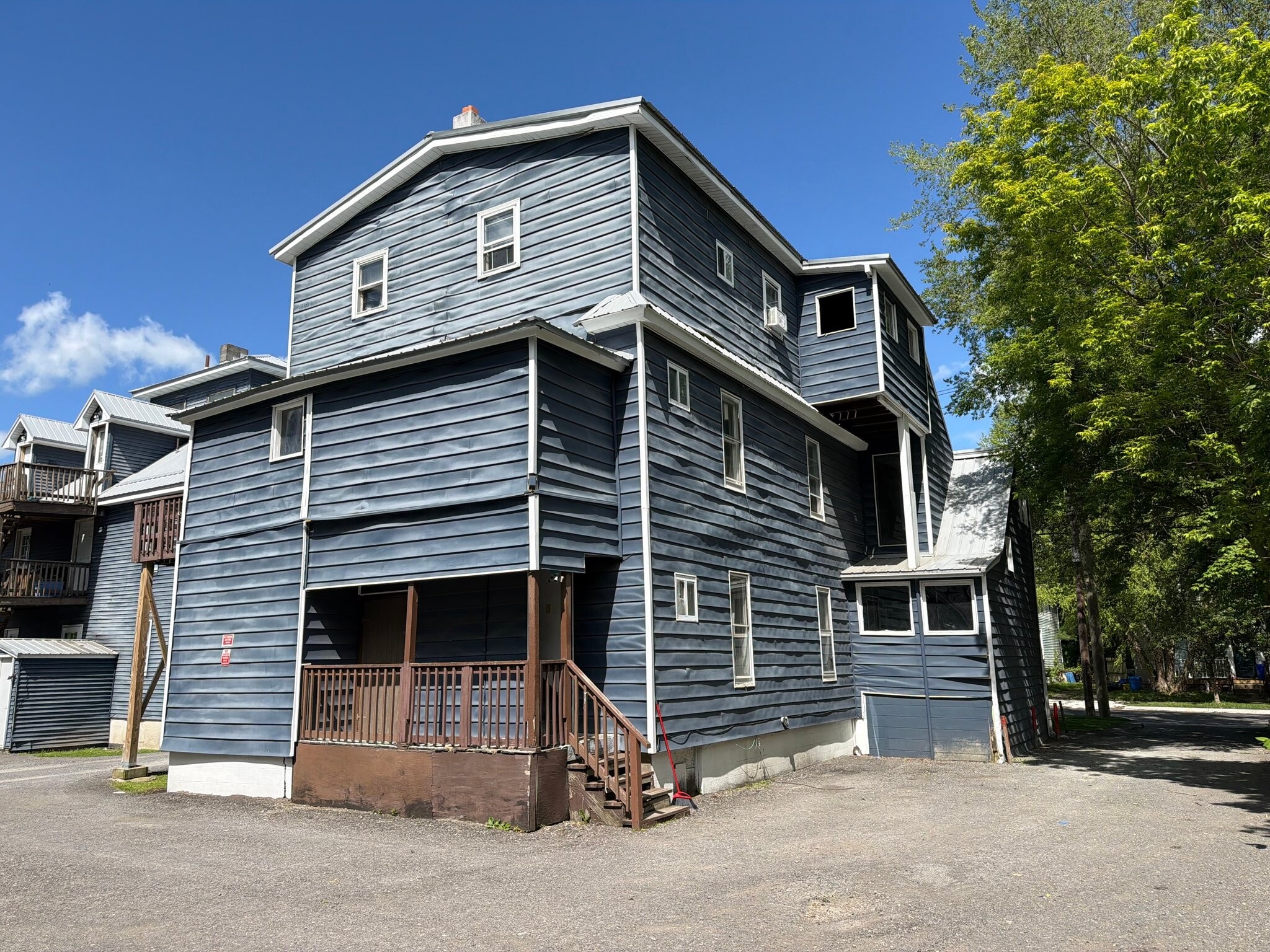 Building Photo - 31 Griswold St