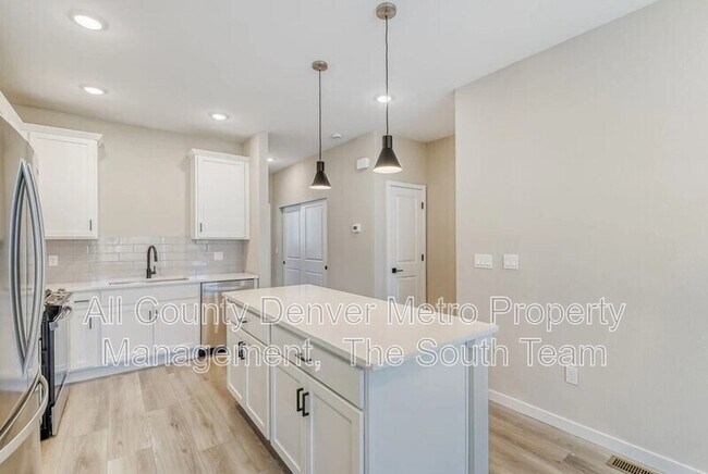 Building Photo - 15312 W 69th Dr