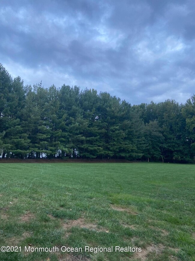 Building Photo - 438 Oak Knoll Dr