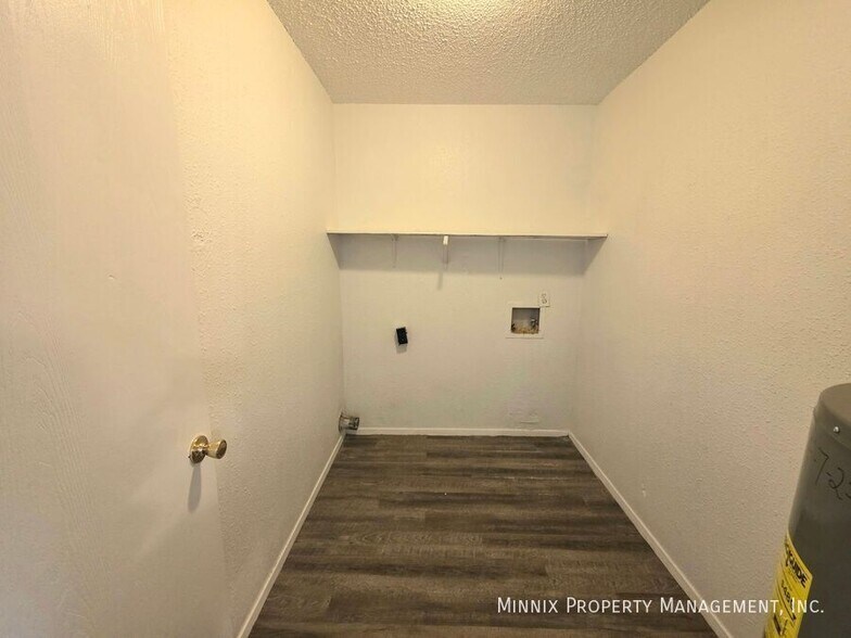 Building Photo - 3007 W Louisiana Ave