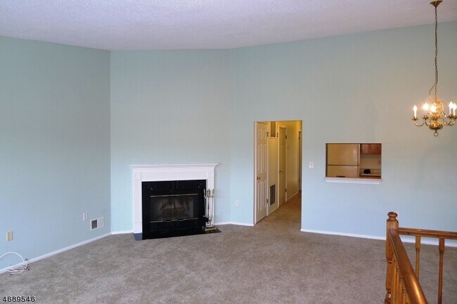 Building Photo - 122 Amethyst Way