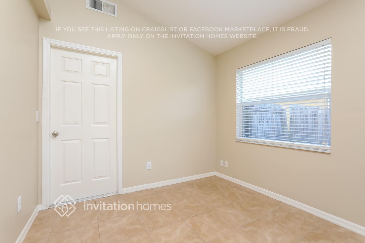 Building Photo - 10965 Brown Trout Cir