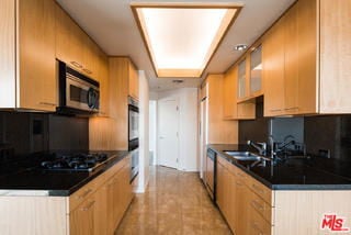 Building Photo - 13600 Marina Pointe Dr