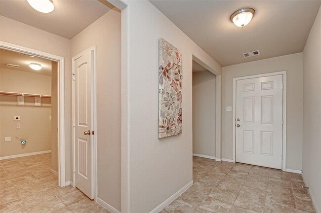 Building Photo - 9202 Adobe Sky Ct