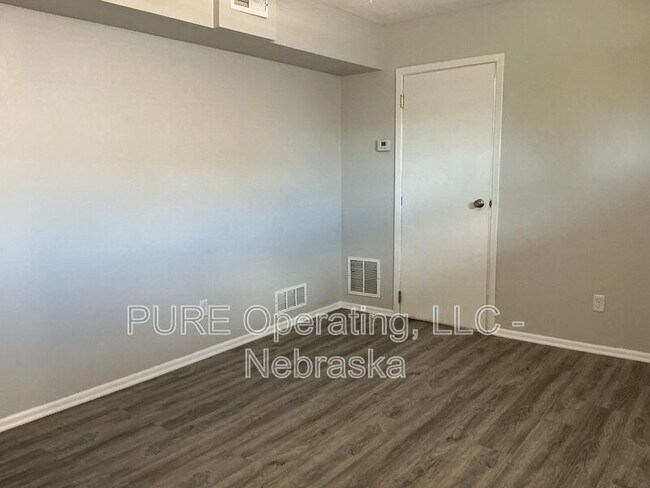 Building Photo - 4420 S 25th St