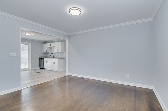 Building Photo - Fully Renovated Home in North Augusta