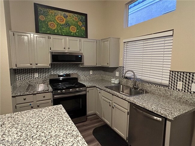 Building Photo - 8148 Tone St