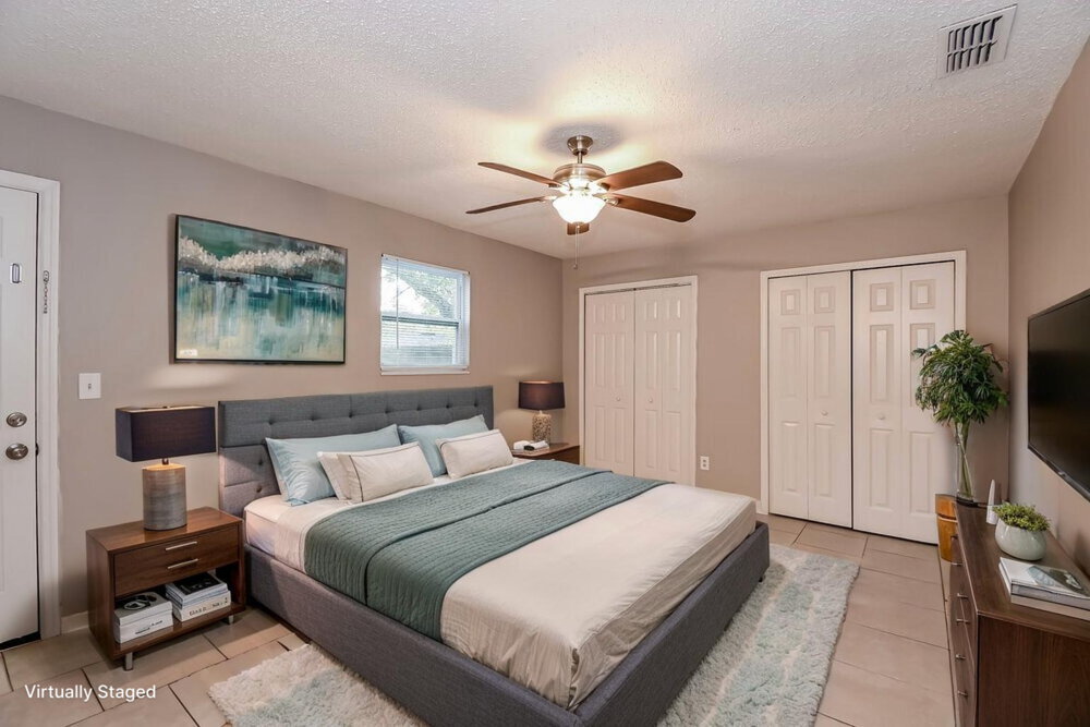 Building Photo - 9956 Somerset Grove Ln