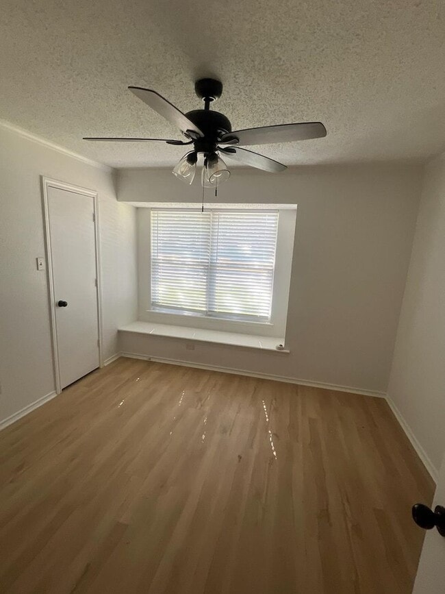 Building Photo - An ideal sanctuary for modern living