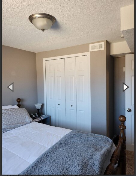 Building Photo - 7015 Woody Creek Dr