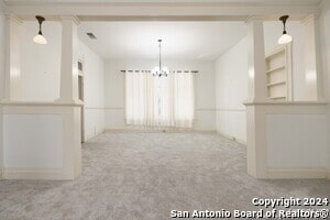 Building Photo - 142 W San Antonio St