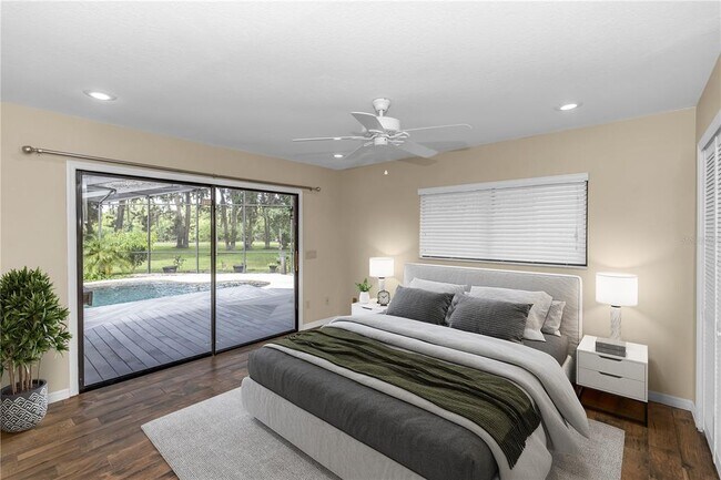 Building Photo - 510 Spoonbill Ct