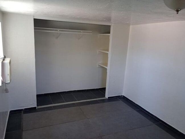 Building Photo - 2 bedroom in Eloy AZ 85131