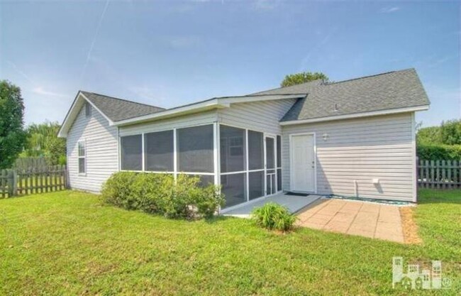 Building Photo - Ogden/Gordon Rd/Alamosa Place. Garage, fen...