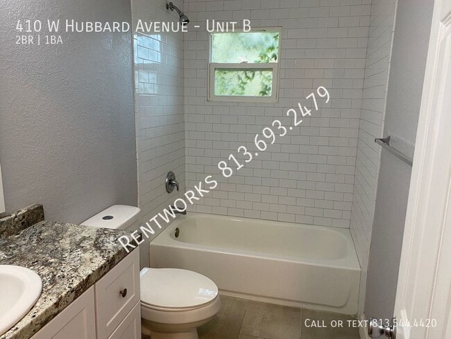 Building Photo - 410 W Hubbard Ave