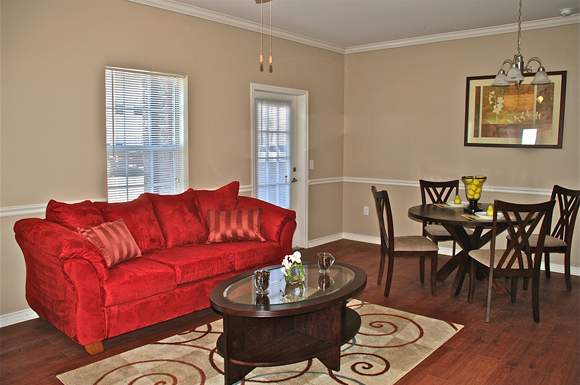 Living Room - Cypresswood Crossing