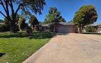 Building Photo - Stunning 3bd/2ba home with gorgeous yard and bonus living space! Coming Soon!