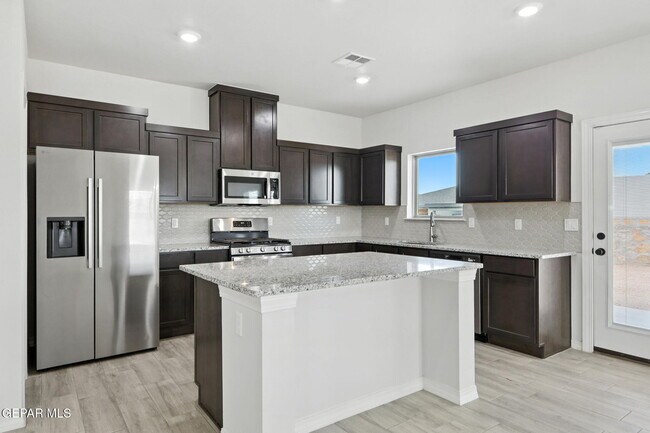 Building Photo - 14439 Aria Lopez Dr