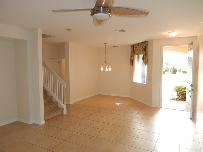 Building Photo - 17533 Laurel Grove Ct
