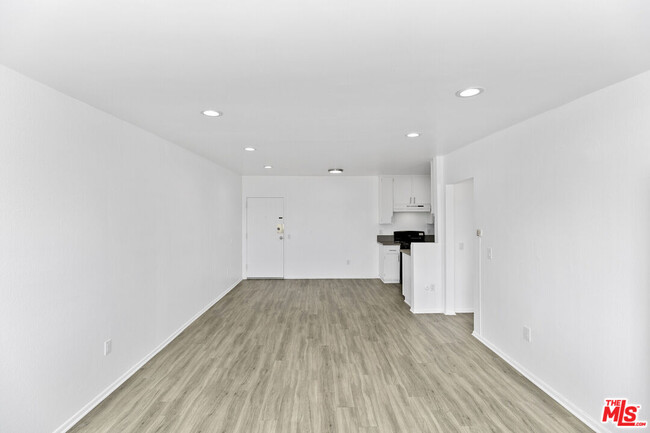 Building Photo - 15314 Gault St