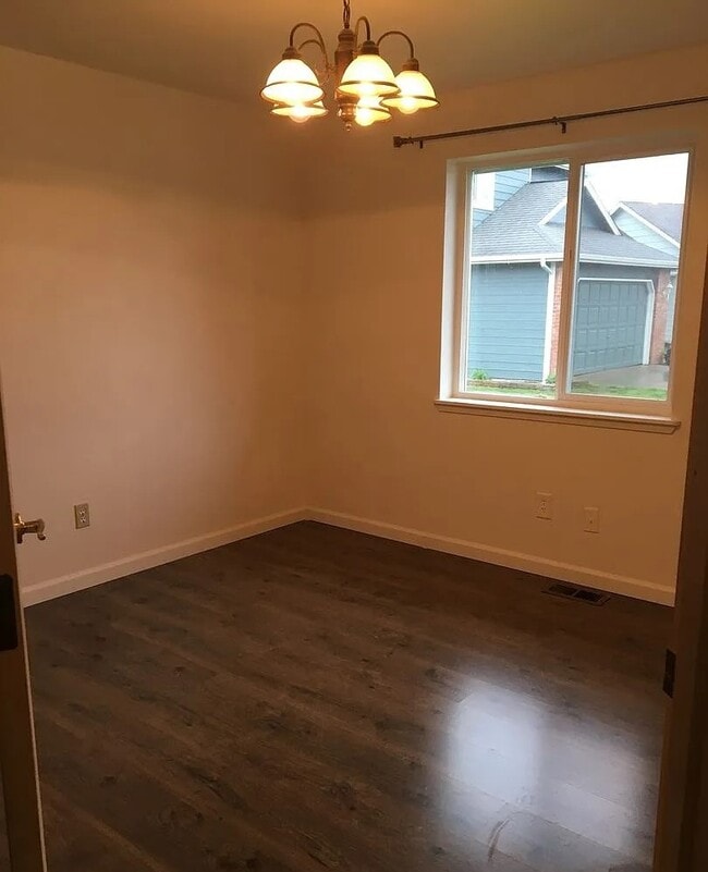 Building Photo - 2731 176th St NE