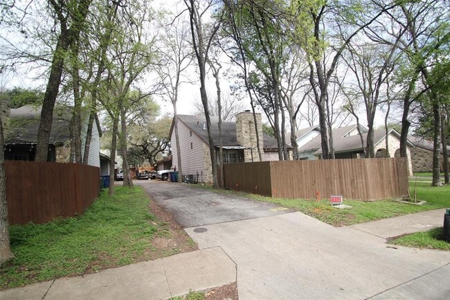 Building Photo - 1712 Cinnamon Path