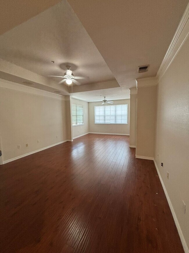 Building Photo - Nice 2/2 Aptamnet  with 2 Parking  in THE HAMPSTON  FOR RENT !!!!