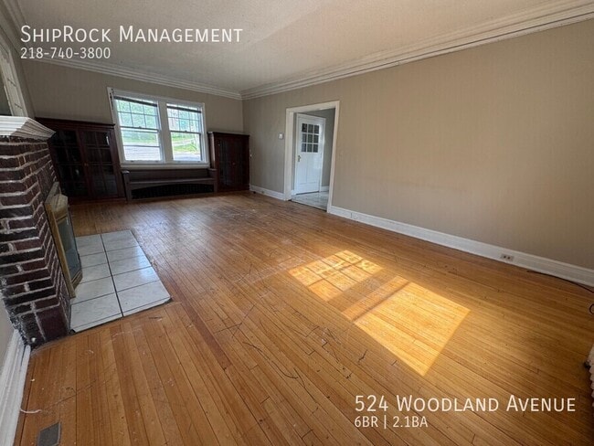 Building Photo - 524 Woodland Ave