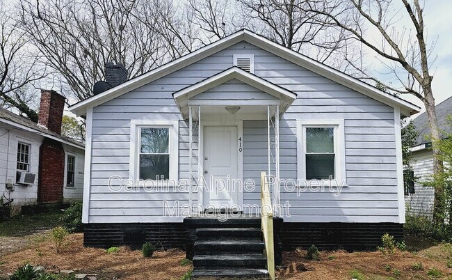 Primary Photo - 410 Clegg St