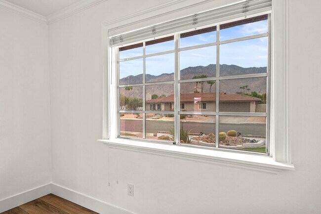 Building Photo - 912 N Camino Condor