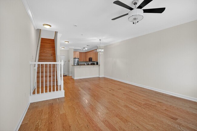 Building Photo - 801 Pleasant Dr