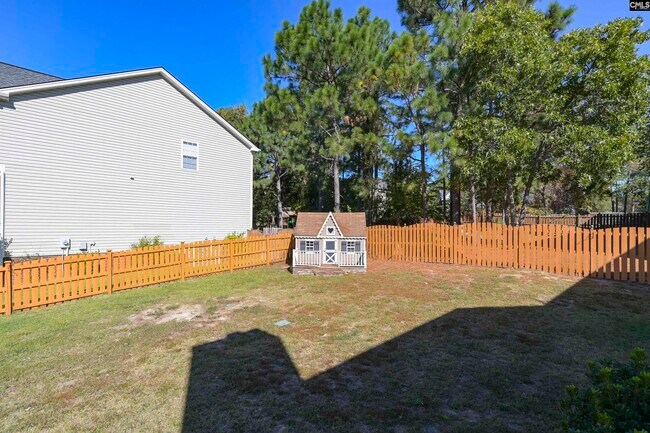 Building Photo - 101 Water Hickory Way