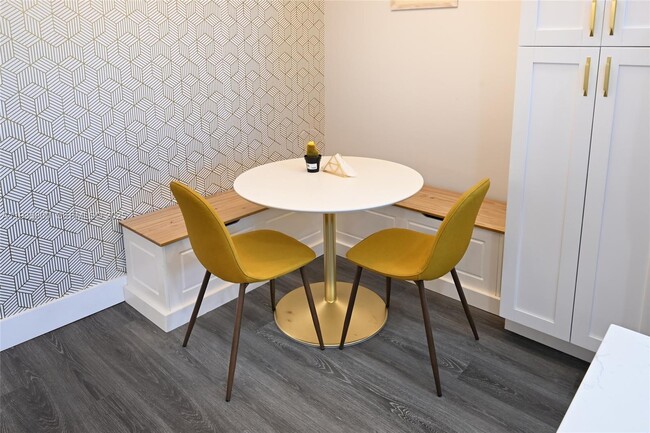 Building Photo - 2860 NE 14th Street Causeway