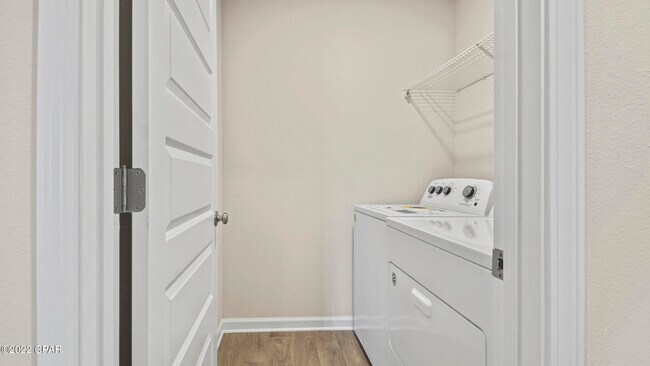 Building Photo - 5824 Tiagra Dr