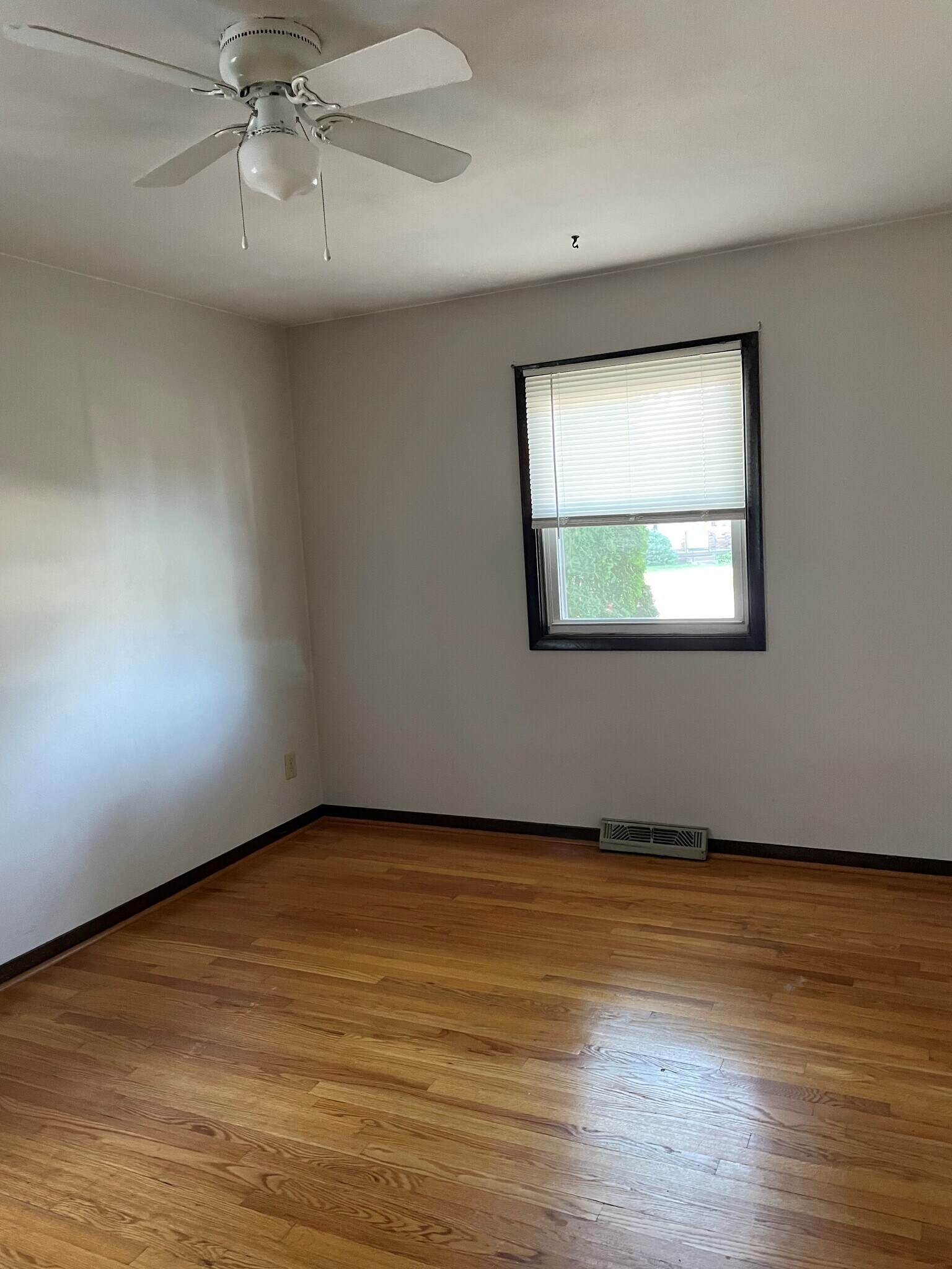 Building Photo - 2111 Judson Ct