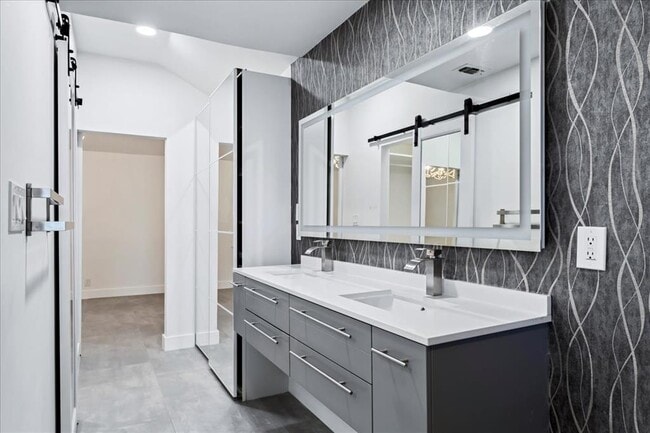 Building Photo - 11522 Antigua Dr