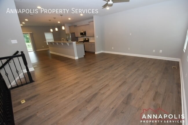 Building Photo - 2625 Smooth Alder St