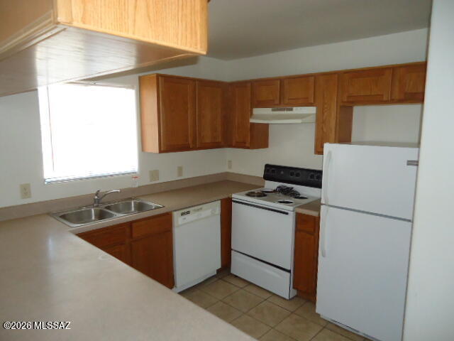 Building Photo - 3036 N Balboa Ave